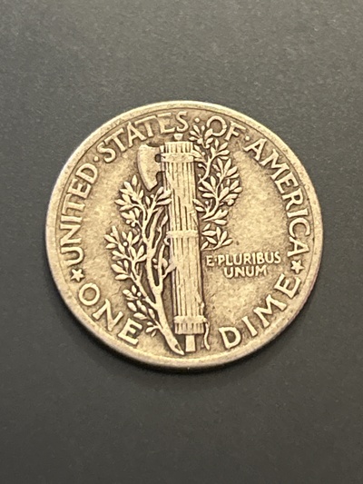 1942 Winged Liberty Dime - VF